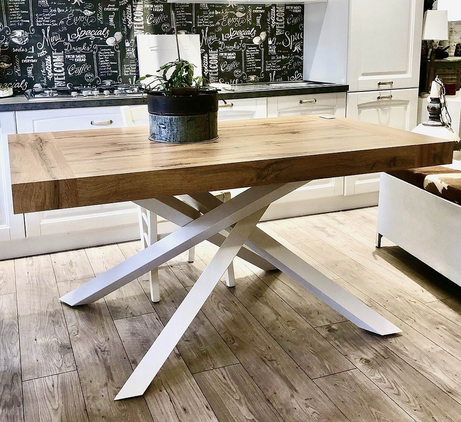Tavolo Design